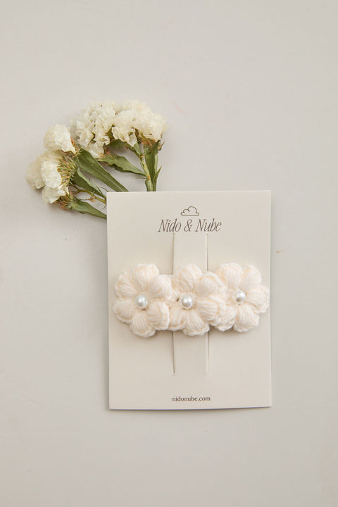 Clip Flower Mediano - Ivory